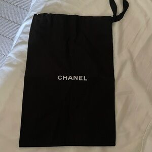 CHANEL Classic Black dust Bag